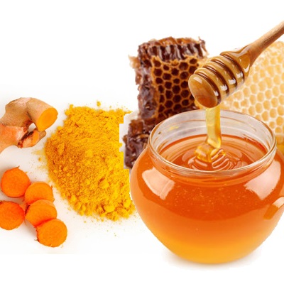 Cách trị thâm sau mụn hiệu quả từ nghệ và mật ong